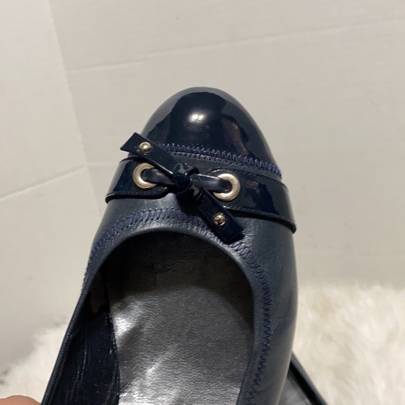 STUART WEITZMAN Blue shoes low heel size 11 M - Picture 6 of 10